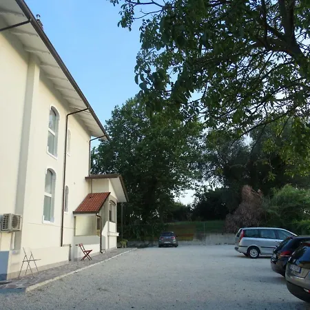 Casalo' Igea 贝拉里亚-伊贾马里纳